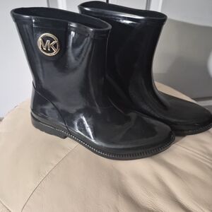 Michael Kors Black Glossy Rain Boots with Gold Logo